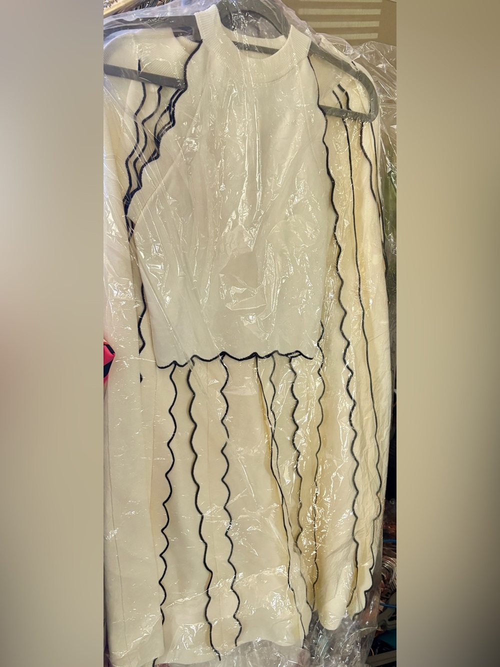 Cream Knit Two Piece Set Scalloped Halter Crop Top Wavy Stripe Midi Skirt Size M - Picture 7 of 11